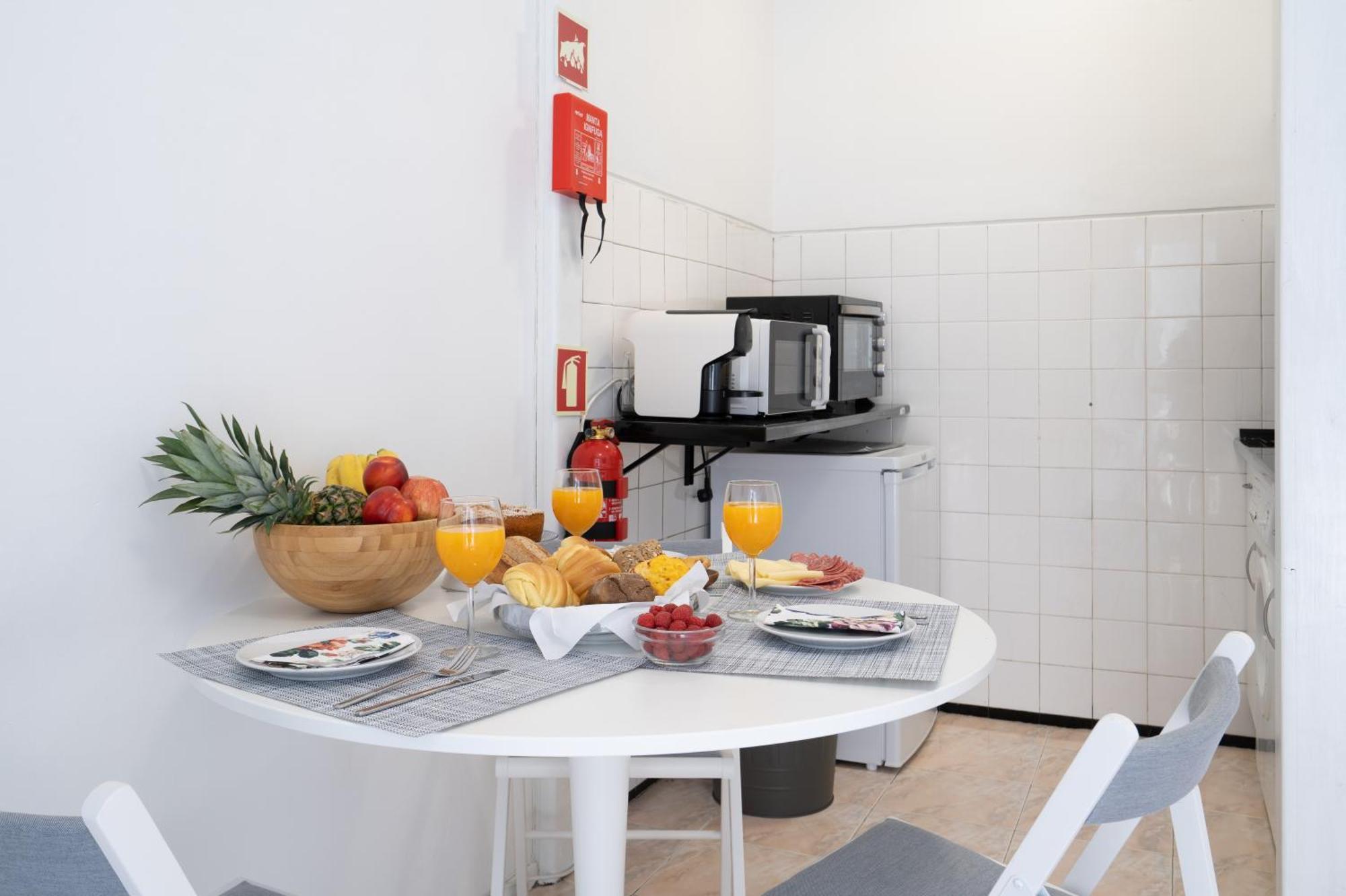 Sweet Flats With Netflix - Bolhao City Center Apartment Порто Стая снимка