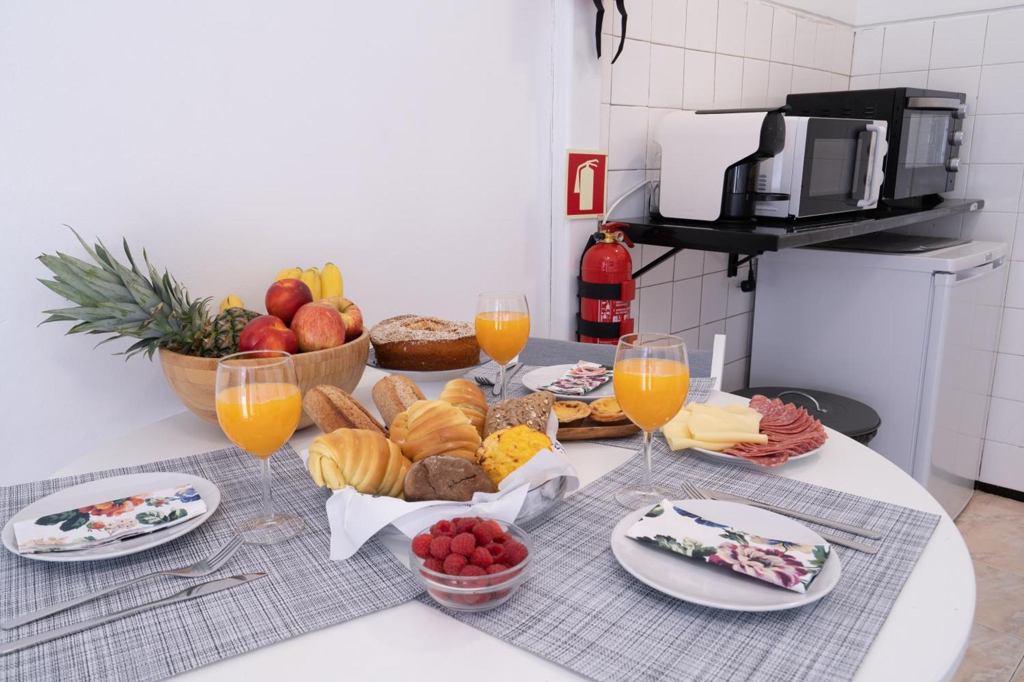 Sweet Flats With Netflix - Bolhao City Center Apartment Порто Стая снимка